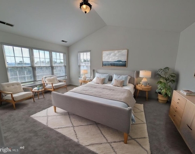 17289 Vaughn Lane - Photo Thumbnail 16