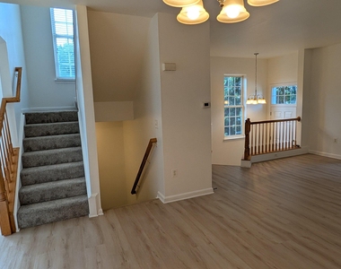 17289 Vaughn Lane - Photo Thumbnail 15