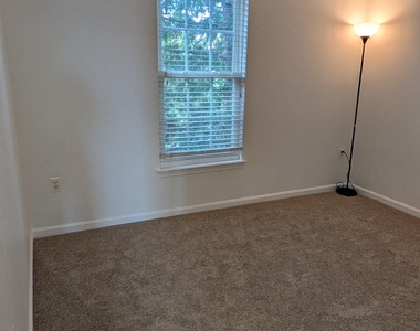 17289 Vaughn Lane - Photo Thumbnail 28