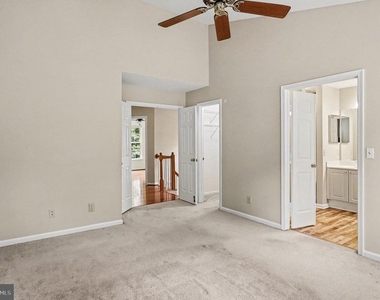 4872 Ebb Tide Court - Photo Thumbnail 21