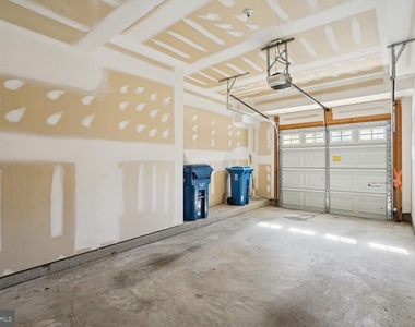 43085 Thoroughfare Gap Terrace - Photo Thumbnail 19