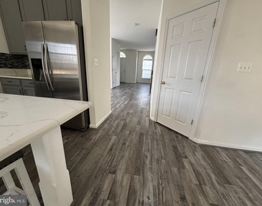 336 Baish Drive Se - Photo Thumbnail 10