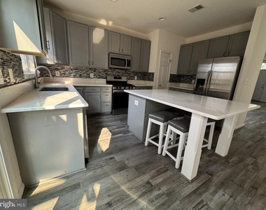 336 Baish Drive Se - Photo Thumbnail 6