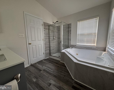 336 Baish Drive Se - Photo Thumbnail 14