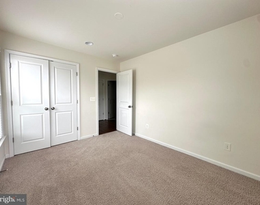 23451 Epperson Square - Photo Thumbnail 33