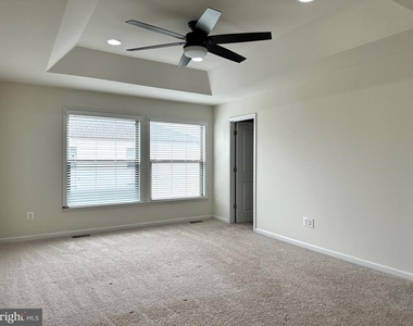 23451 Epperson Square - Photo Thumbnail 24