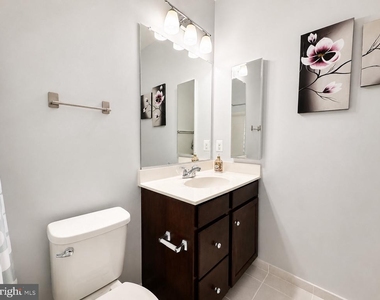 23451 Epperson Square - Photo Thumbnail 6