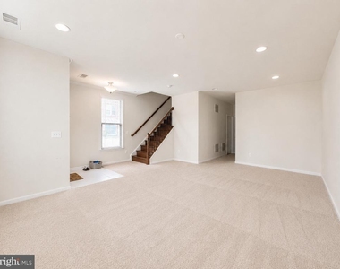 23451 Epperson Square - Photo Thumbnail 3