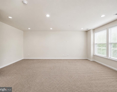 23451 Epperson Square - Photo Thumbnail 1