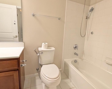 23235 Milltown Knoll Square - Photo Thumbnail 15