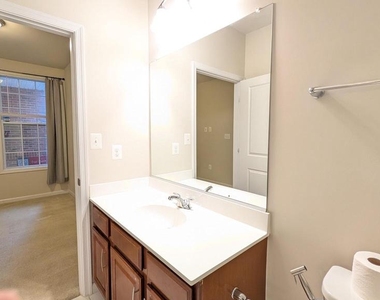 23235 Milltown Knoll Square - Photo Thumbnail 18