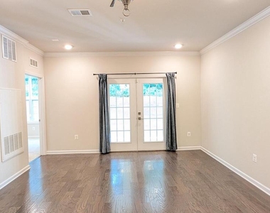 23235 Milltown Knoll Square - Photo Thumbnail 9