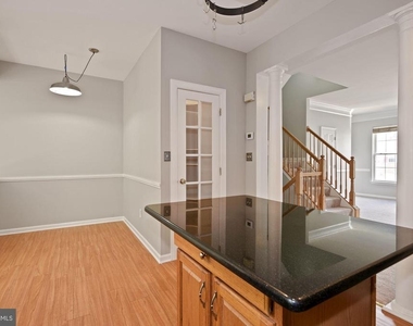 20413 Elm Grove Terrace - Photo Thumbnail 13