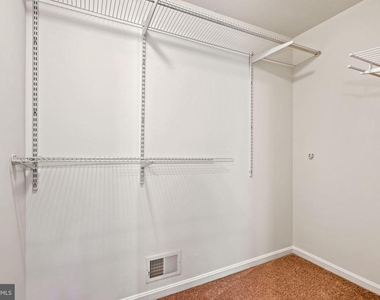 20413 Elm Grove Terrace - Photo Thumbnail 23