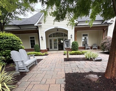 25128 Deerhurst Terrace - Photo Thumbnail 33