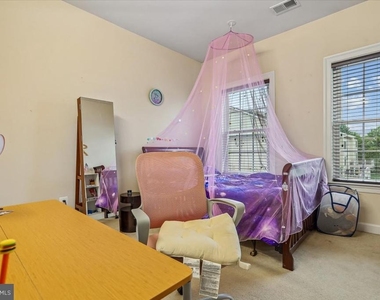 25128 Deerhurst Terrace - Photo Thumbnail 13