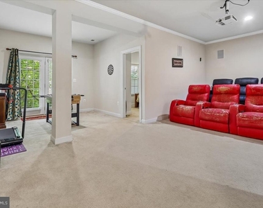 25128 Deerhurst Terrace - Photo Thumbnail 16