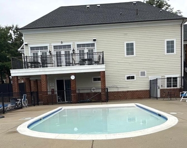 25128 Deerhurst Terrace - Photo Thumbnail 28