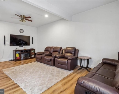 25128 Deerhurst Terrace - Photo Thumbnail 5