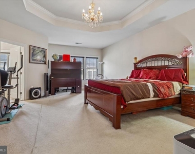25128 Deerhurst Terrace - Photo Thumbnail 11