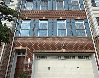 25128 Deerhurst Terrace - Photo Thumbnail 1