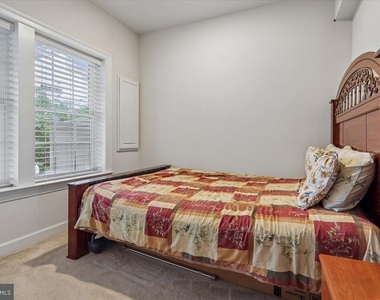 25128 Deerhurst Terrace - Photo Thumbnail 18