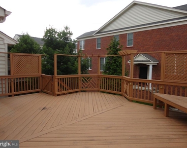 25625 Anthem Terrace - Photo Thumbnail 41