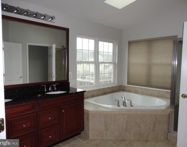 25625 Anthem Terrace - Photo Thumbnail 23
