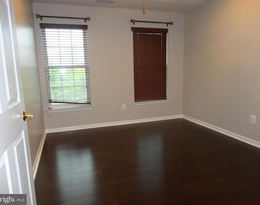 25625 Anthem Terrace - Photo Thumbnail 27