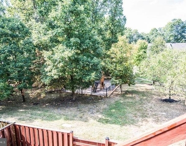 8359 Regal Oak Court - Photo Thumbnail 33