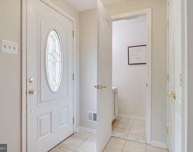 3005 Silent Valley Drive - Photo Thumbnail 1