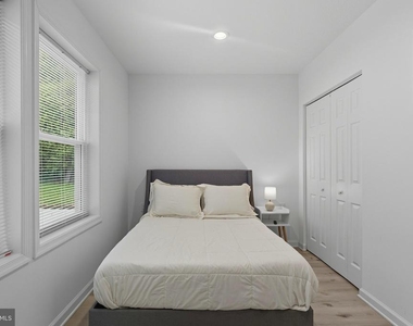 5206 Gilpin Drive - Photo Thumbnail 14