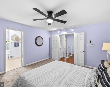 3979 Burning Bush Court - Photo Thumbnail 16