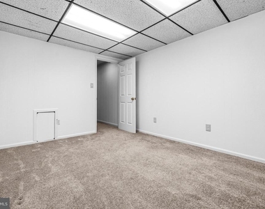 3979 Burning Bush Court - Photo Thumbnail 30