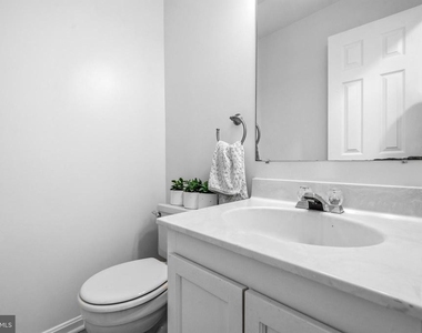 3979 Burning Bush Court - Photo Thumbnail 13