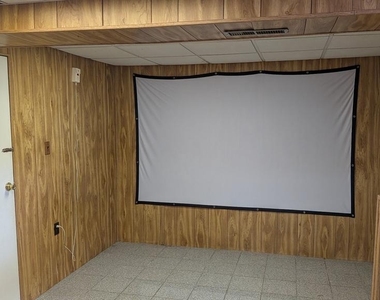 9601 Woodedge Drive - Photo Thumbnail 31