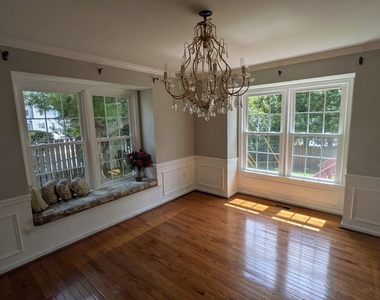 9601 Woodedge Drive - Photo Thumbnail 6
