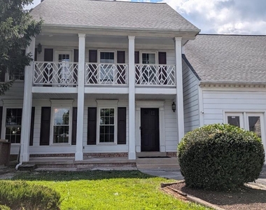 9601 Woodedge Drive - Photo Thumbnail 3