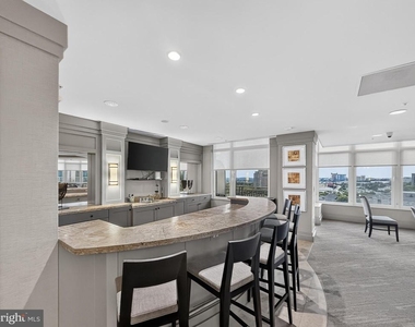 8220 Crestwood Heights Drive - Photo Thumbnail 46