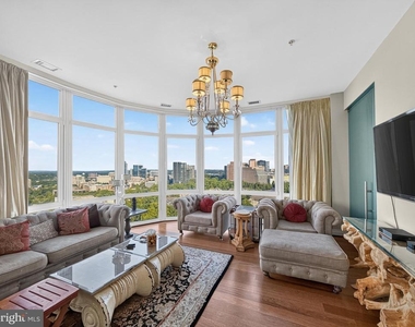 8220 Crestwood Heights Drive - Photo Thumbnail 26