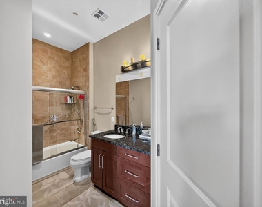 8220 Crestwood Heights Drive - Photo Thumbnail 34