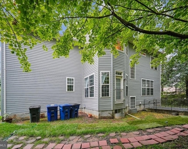 905 Royal Elm Court - Photo Thumbnail 64