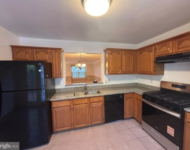 13874 Coleman Court - Photo Thumbnail 5