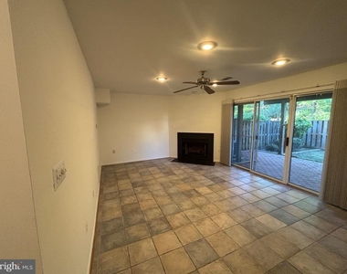13874 Coleman Court - Photo Thumbnail 7