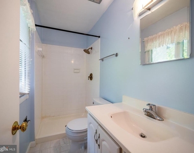 2455 Pyrenees Court - Photo Thumbnail 16