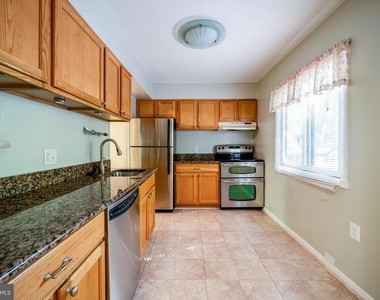 2455 Pyrenees Court - Photo Thumbnail 4