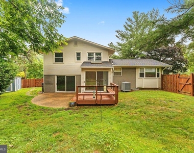 6901 Murray Lane - Photo Thumbnail 41
