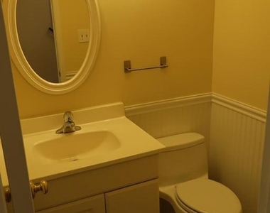 12000 Rosiers Branch Drive - Photo Thumbnail 9