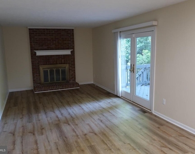 12000 Rosiers Branch Drive - Photo Thumbnail 8