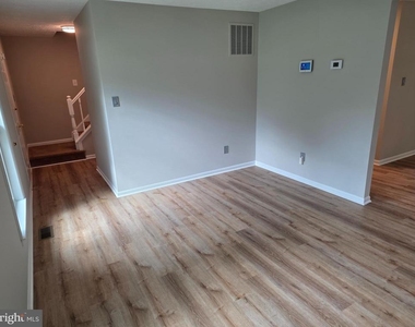12000 Rosiers Branch Drive - Photo Thumbnail 15